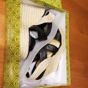 Platform wedges-Black leather with espadrille